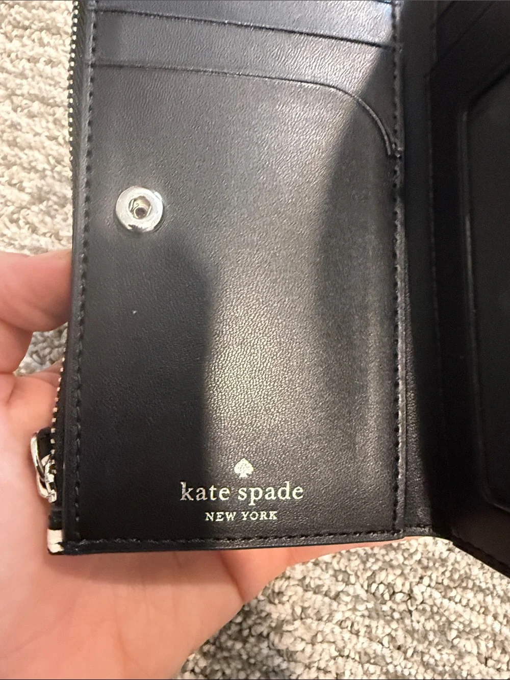 kate spade Black and Cream Floral Zip Card Holder